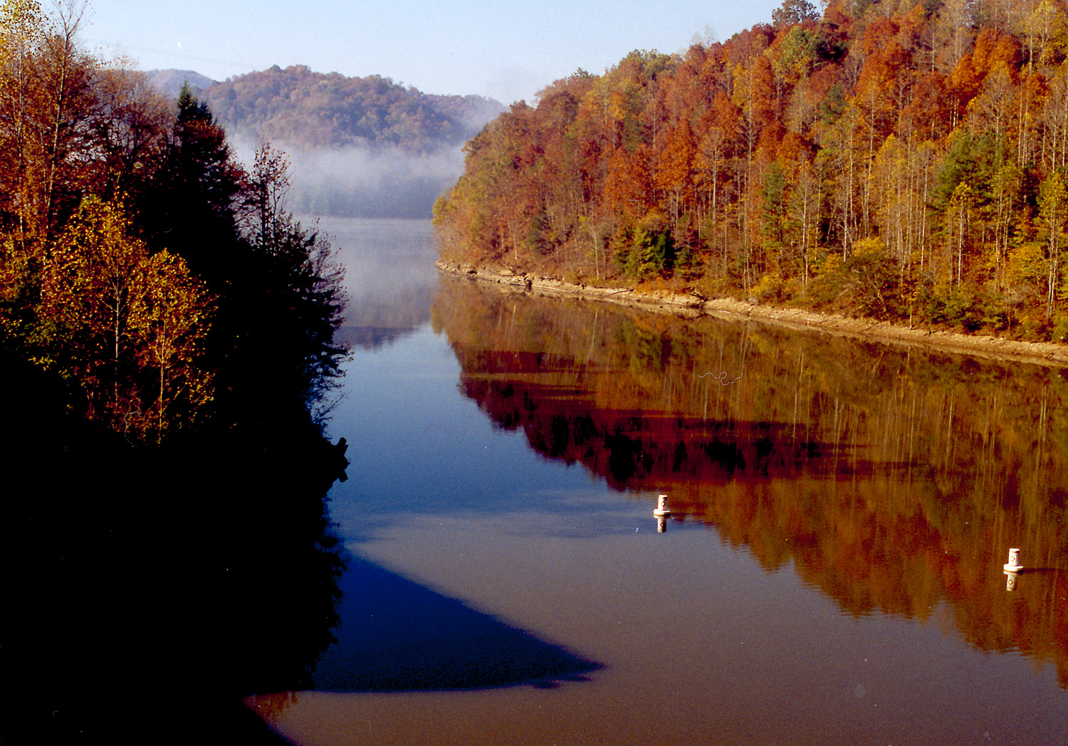 Martins Fork Lake in the southeastern Kentucky mountains